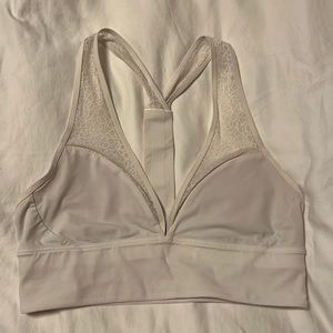 Lulu lemon sheer panel white sports bra size 6